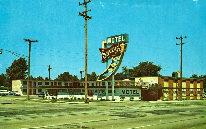 Hotel Cass Lake (Motel Savoy, McGuire's) Waterford MI - WaterWinterWon