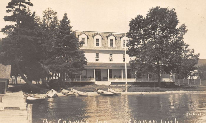 Inland House (This Ole House Motor Inn, Conway Inn) Conway MI - WaterW