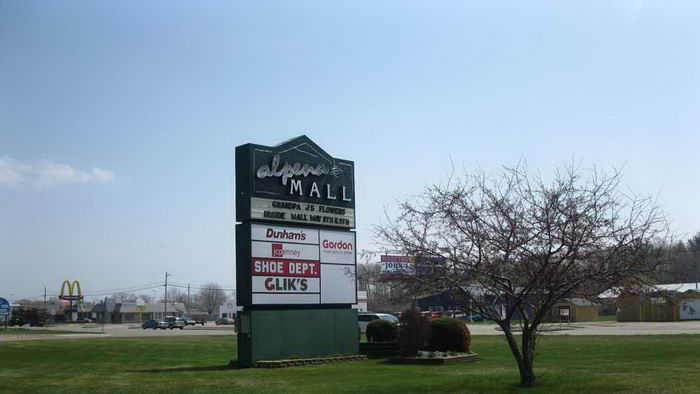 Alpena Mall Alpena MI - WaterWinterWonderland.com - Malls and Retail