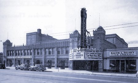 Michigan Theatre Flint MI - WaterWinterWonderland.com - Movie Theatres