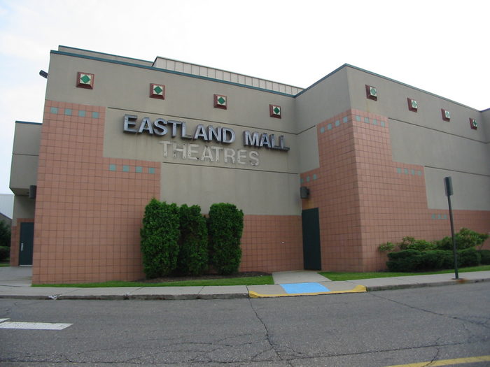 Eastland Mall 5 Harper Woods MI WaterWinterWonderland com Movie Th
