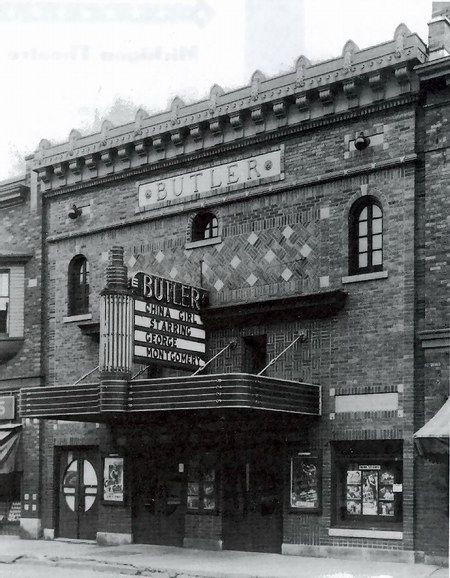 Butler Theatre Ishpeming MI - WaterWinterWonderland.com - Movie Theatr