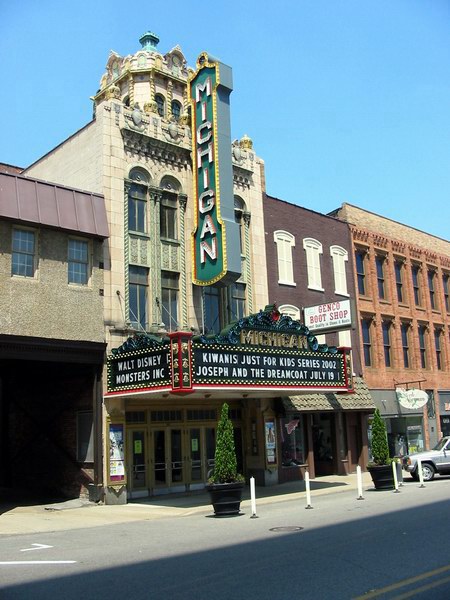 rockford mi movie theater showtimes