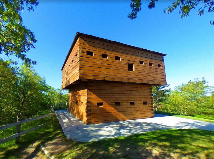 Muskegon State Park Blockhouse Muskegon MI - WaterWinterWonderland.com