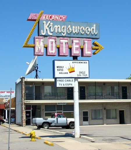 Kingswood Motel Royal Oak